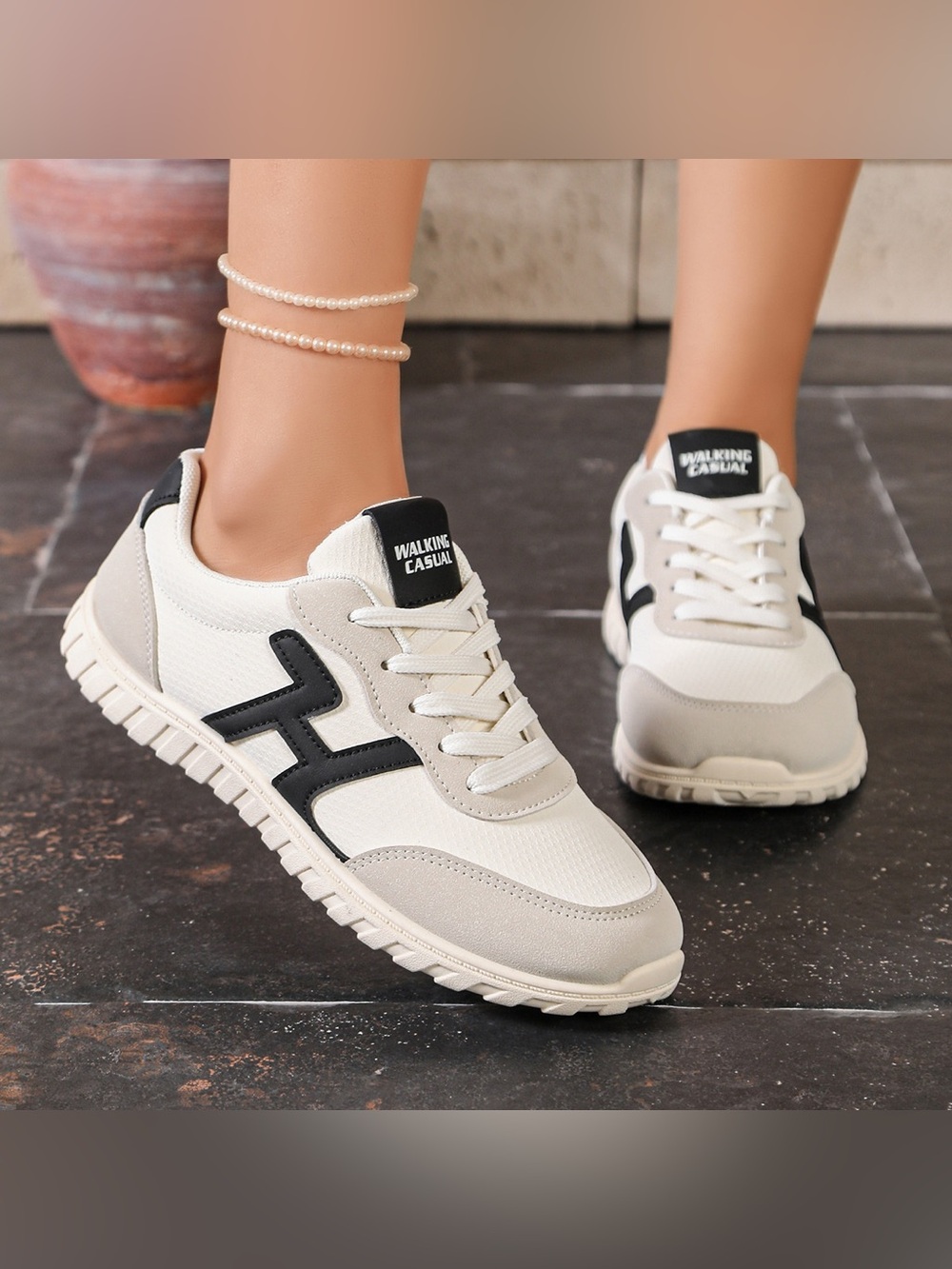 Round Toe Lace Up Sneakers